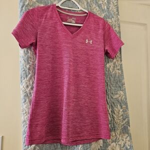 Under Armour Women’s V-Neck Performance Tee - Pink